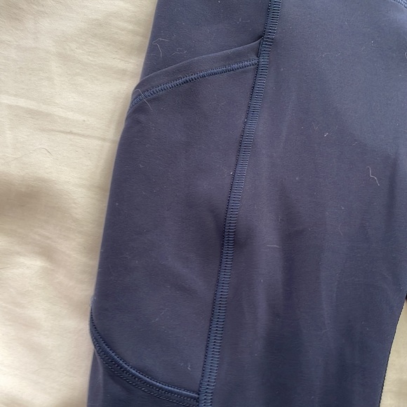 Lululemon Invigorate HR Tight 28” True Navy - Picture 3 of 6
